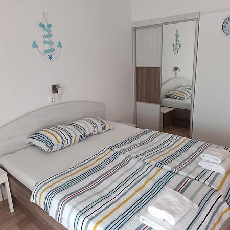 Apartmani Andela Kordic Supetarska Draga Exterior foto